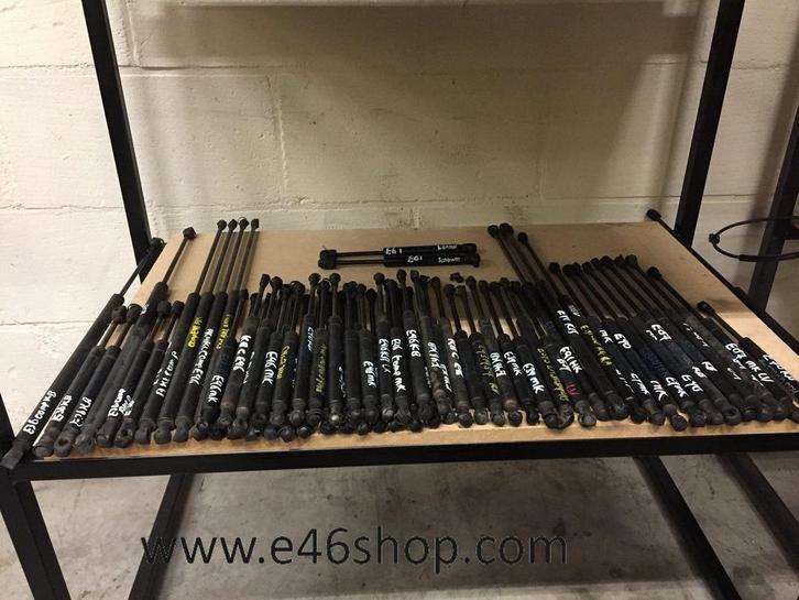 Gasveer Motorkap Kofferbak BMW E36 E39 E36 E38 E60 E61 E90 E, Auto-onderdelen, Carrosserie en Plaatwerk, BMW, Gebruikt, Ophalen of Verzenden