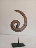 Beautiful bronze headdress, "Sanggori" Toraja Sulawesi Indon, Ophalen of Verzenden