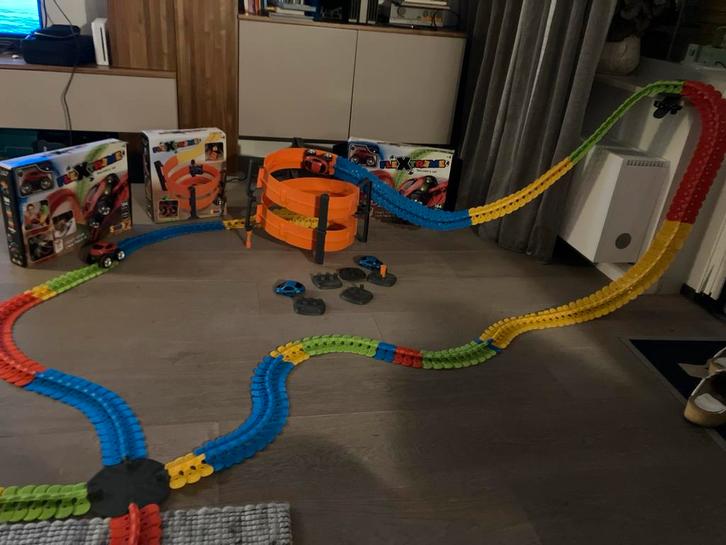 Smoby Racebaan Set - Discovery, Superloops, Multi Circuits, Kinderen en Baby's, Speelgoed | Racebanen, Zo goed als nieuw, Racebaan