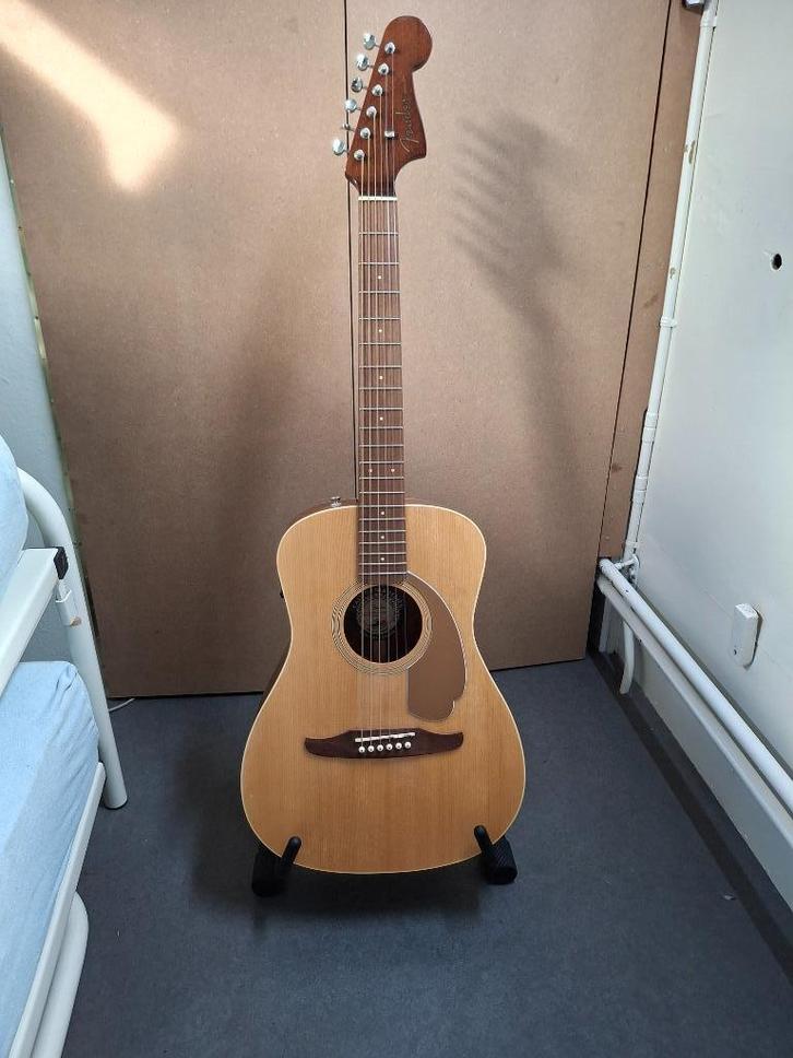 Fender Malibu Player Naturel elektrisch-akoestische gitaar, Muziek en Instrumenten, Snaarinstrumenten | Gitaren | Akoestisch, Nieuw