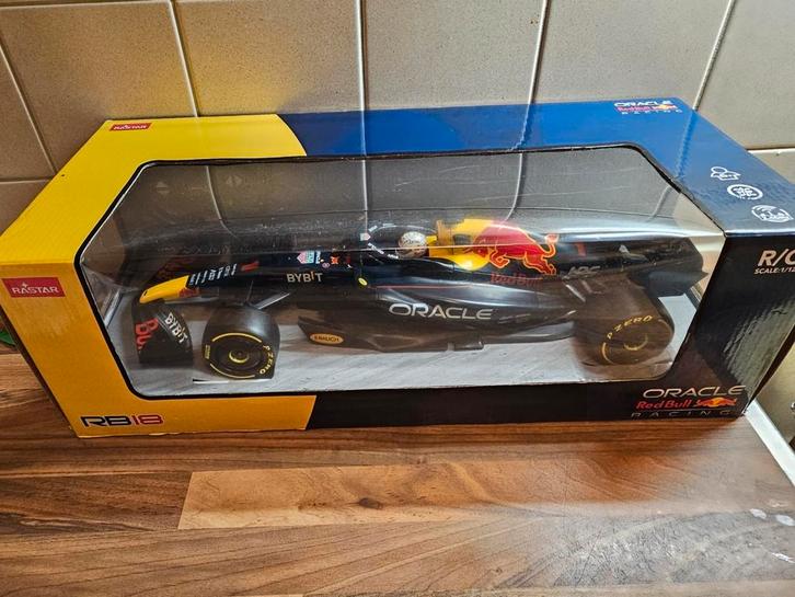 Formule 1 verstappen, norris, leclerc, Hobby en Vrije tijd, Modelauto's | 1:24, Nieuw, Bburago, Ophalen