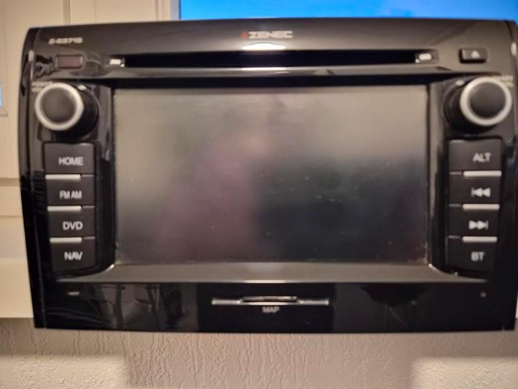 Zenec Z-E3715 Navigatie, Caravans en Kamperen, Camper-accessoires, Gebruikt, Ophalen
