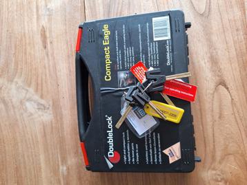 Disselslot Compact Eagle, als nieuw! beschikbaar voor biedingen