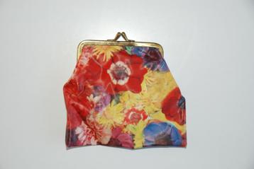 Vintage toilettasje / make-up tasje retro jaren 60 beschikbaar voor biedingen