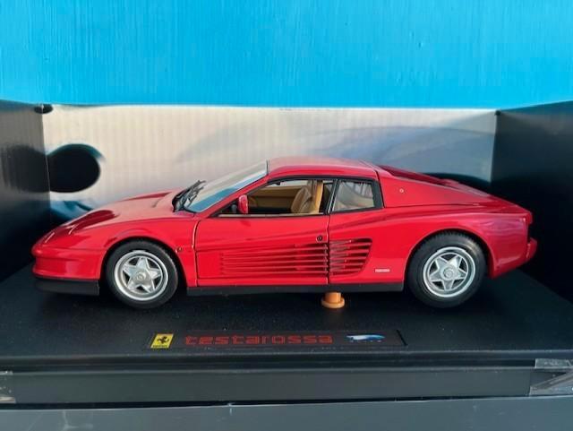 FERRARI TESTAROSSA 1:18 HOT WHEELS ELITE, Hobby en Vrije tijd, Modelauto's | 1:18, Zo goed als nieuw, Auto, Hot Wheels, Ophalen of Verzenden