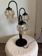 Vintage Tafellamp met Gele Glazen Kapjes, Huis en Inrichting, Lampen | Vloerlampen, Ophalen, Zo goed als nieuw, Glas, Minder dan 100 cm