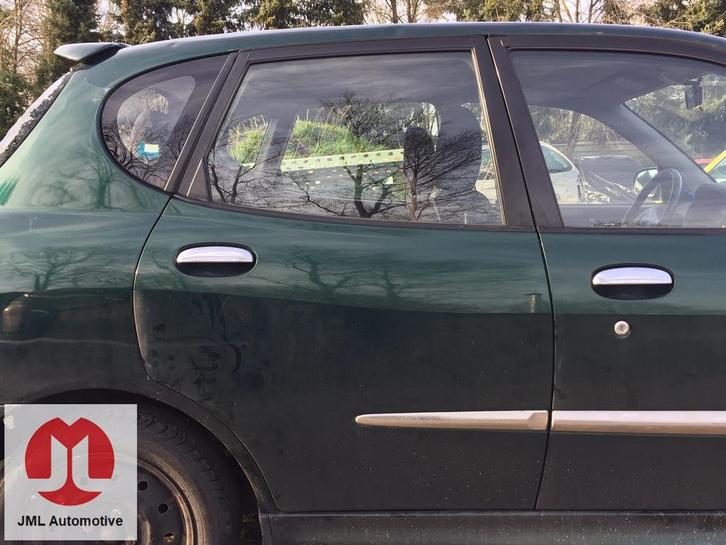 PORTIER DEUR RECHTS ACHTER DAIHATSU SIRION FACELIFT, Auto-onderdelen, Carrosserie en Plaatwerk, Deur, Gebruikt, Ophalen of Verzenden