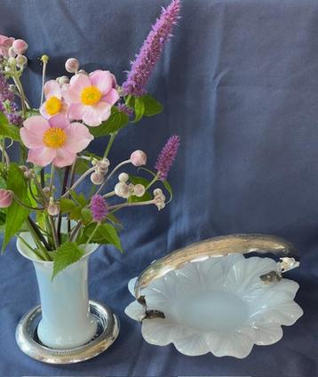 HENGSELSCHAALTJE OPALINE/ZILVER, VAASJE OPALINE, ONDERZETTER beschikbaar voor biedingen