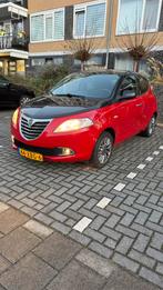 Lancia Ypsilon 0.9 Twinair 2012 Automaat | Nieuwe APK, Auto's, Lancia, 750 kg, Leder en Stof, Origineel Nederlands, 24 km/l