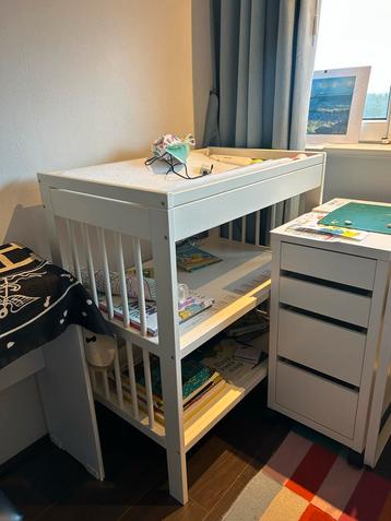 Baby Aankleedkast - Zo Goed Als Nieuw! Bijna gratis beschikbaar voor biedingen