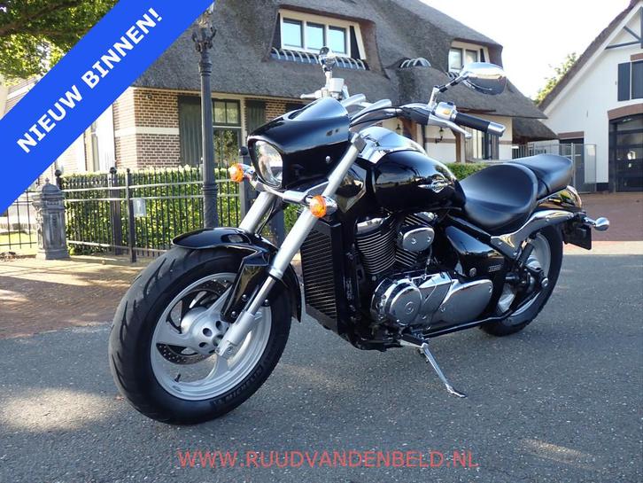 Suzuki INTRUDER M800 SPORTUITLAAT VANCE&HINES / NIEUWE BANDE, Motoren, Motoren | Suzuki, Bedrijf, Overig, meer dan 35 kW, Sportuitlaat