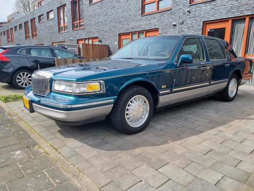 Ford Lincoln Town Car - 1997 Blauw / Groen - good condition, Auto's, Ford, Particulier, Overige modellen, Achteruitrijcamera, Airconditioning