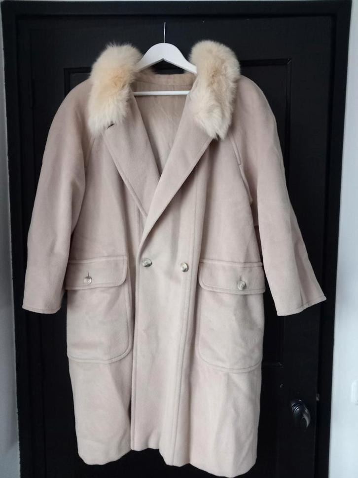 Max Mara wollen jas - maat 38 (valt als 44), Kleding | Dames, Jassen | Winter, Zo goed als nieuw, Maat 38/40 (M), Beige, Ophalen of Verzenden