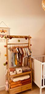 Kledingrekje kind/ baby, Ophalen