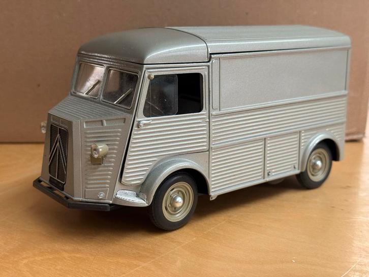 Citroën HY 1962 Modelauto, Hobby en Vrije tijd, Modelbouw | Auto's en Voertuigen, Gebruikt, Auto, 1:32 tot 1:50, Overige merken