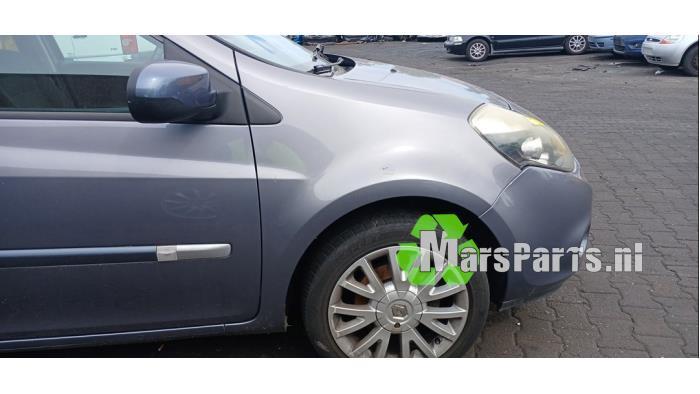 Scherm rechts-voor van een Renault Clio, Auto-onderdelen, Carrosserie en Plaatwerk, Renault, Gebruikt, 3 maanden garantie, Ophalen of Verzenden