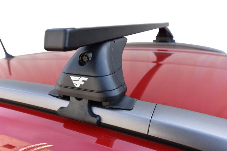 Farad dakdragers set o.a. Peugeot 2008, Auto diversen, Dakdragers, Zo goed als nieuw, Ophalen