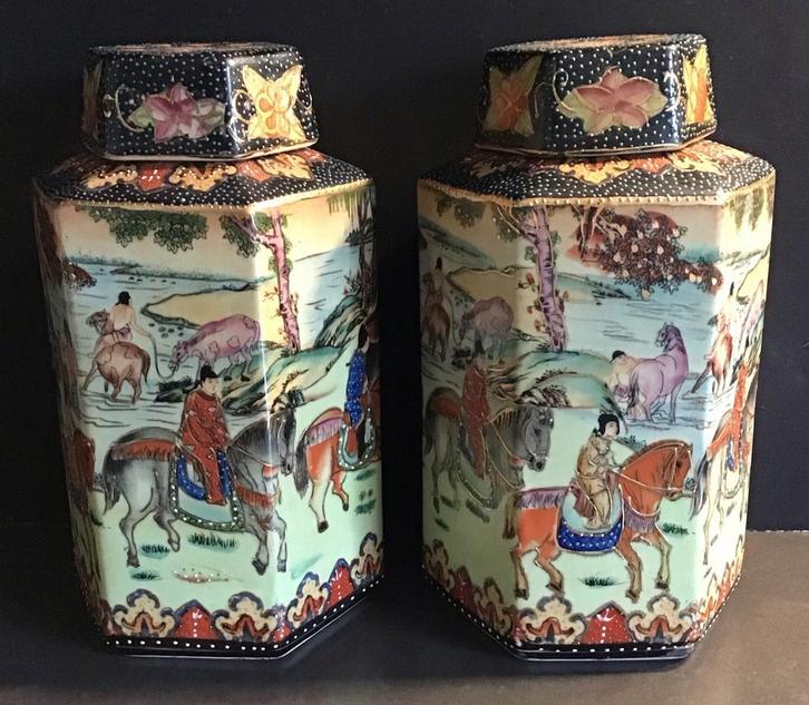 Twee Chinese voorraadpotten met deksel, Antiek en Kunst, Antiek | Keramiek en Aardewerk, Ophalen