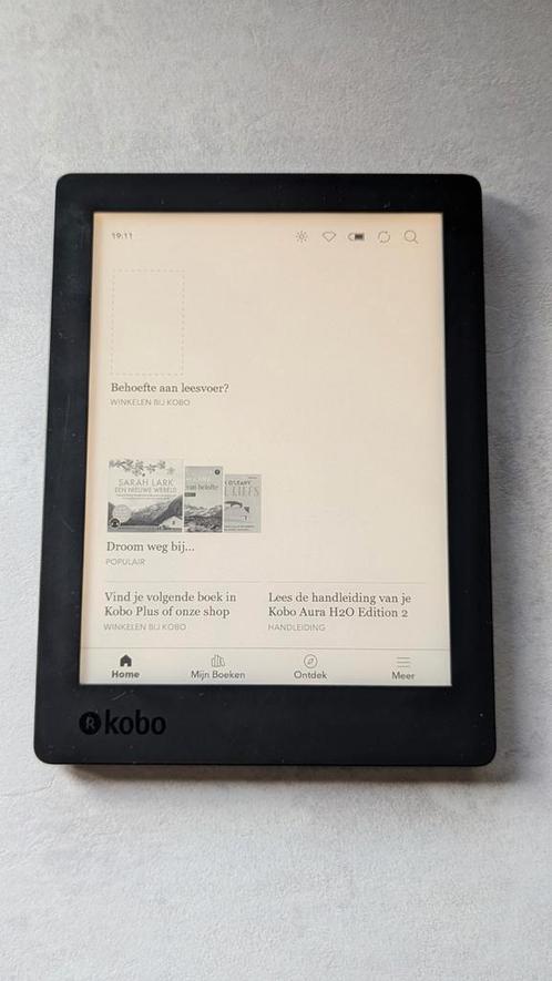 Kobo aura h2o 2nd edition izgst, Computers en Software, E-readers, Zo goed als nieuw, Ophalen of Verzenden