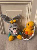 Gehaakt kuiken met grappig konijn, Hobby en Vrije tijd, Breien en Haken, Ophalen of Verzenden, Zo goed als nieuw, Haken, Overige typen