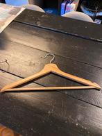 Te koop houten broekhangers, Kleding | Dames, Kledinghangers, Ophalen, Zo goed als nieuw, Hout