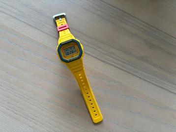 Unieke Casio horloge 90s editie beschikbaar voor biedingen