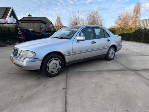 Mercedes-Benz C-Klasse 1.8 C180 E2 1995 Grijs, Auto's, Mercedes-Benz, Particulier, C-Klasse, Benzine, Sedan, Handgeschakeld, Origineel Nederlands