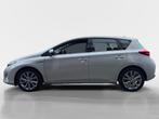 Toyota Auris 1.8 Hybrid Lease | Navigatie | Camera |, Auto's, Gebruikt, 4 cilinders, Bedrijf, 26 km/l
