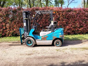 FEELER HEFTRUCK 2500 KG, TRIPLO, FREELIFT, LPG! beschikbaar voor biedingen