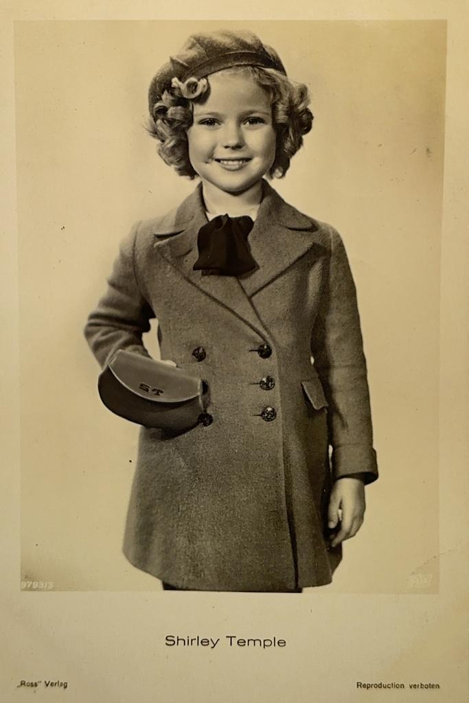 24 Originele & Verschillende Shirley Temple Fotopostkaarten, Verzamelen, Foto's en Prenten, Zo goed als nieuw, Overige onderwerpen