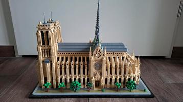 LEGO #21061 - Architecture - Notre-Dame van Parijs beschikbaar voor biedingen