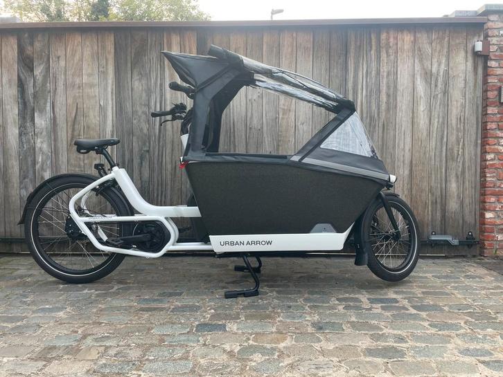 ::URBAN ARROW:: Family Performance Line WHITE bakfiets, Fietsen en Brommers, Fietsen | Bakfietsen, Zo goed als nieuw, Overige merken