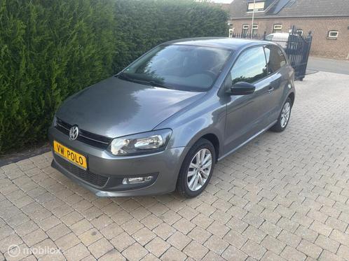 V.W Polo 1.2 MET GEREVISEERDE MOTOR NIEUWE DISTRIBUTIE, Auto's, Volkswagen, Bedrijf, Te koop, Polo, ABS, Airbags, Airconditioning