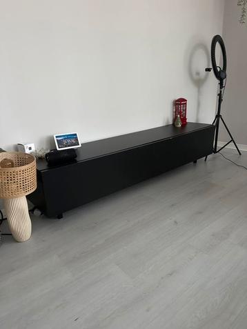 Dressoir zwevend tv meubel met pootjes