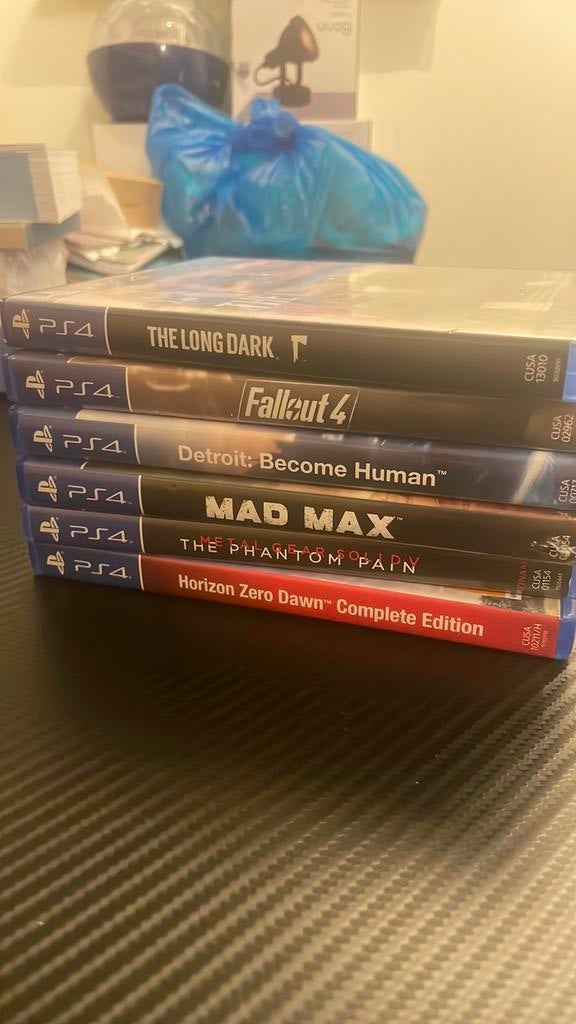6 ps4 cd’s, Spelcomputers en Games, Games | Sony PlayStation 4, Online, Gebruikt, 1 speler, Vanaf 16 jaar