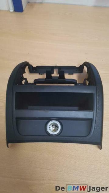 Middenconsole paneel achter BMW F10 F11 51169206664 beschikbaar voor biedingen
