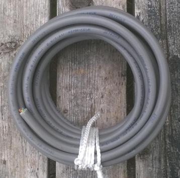 YMvK 8 meter (3x1,5 mm) beschikbaar voor biedingen