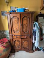 Gratis Houten kast. Kledingkast of tvmeubel, Huis en Inrichting, Kasten | Televisiemeubels, Ophalen, Gebruikt, 50 tot 100 cm, 150 tot 200 cm