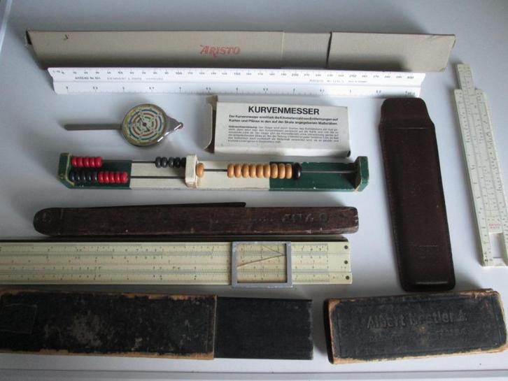 schaalstok telraam rekenliniaal curvimeter winkelhaak Aristo, Antiek en Kunst, Antiek | Gereedschap en Instrumenten, Ophalen