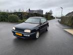 Volkswagen Golf 1.8 Cabriolet (Lichte schade), Auto's, Volkswagen, Voorwielaandrijving, Stof, 74 pk, Cabriolet