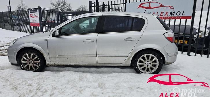 Opel Astra 1.6 Cosmo, Auto's, Opel, Bedrijf, Te koop, Astra, ABS, Airbags, Airconditioning, Boordcomputer, Centrale vergrendeling