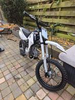 Apollo orion 140cc, Fietsen en Brommers, Brommers | Crossbrommers, Ophalen of Verzenden, Zo goed als nieuw, Overige merken