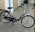 Damesfiets 26inch wielen met 3 versnellingen, Fietsen en Brommers, Fietsen | Cruisers en Lowriders, Ophalen, Zo goed als nieuw