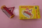 Dinky Toys 324 farm hay rake, Ophalen of Verzenden