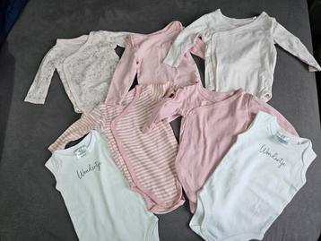 (Overslag)Rompertjes Meisje Maat 50/56 - 7 stuks beschikbaar voor biedingen