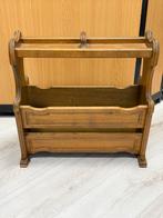 Vintage hout Houten tijdschriftenrek krantenbak lectuurbak, Huis en Inrichting, Woonaccessoires | Krantenbakken en Lectuurbakken