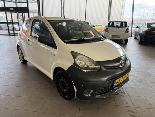 Toyota Aygo 1.0 VVT-i Access, Auto's, Toyota, Bedrijf, Aygo, ABS, Airbags, Electronic Stability Program (ESP), Emergency brake assist