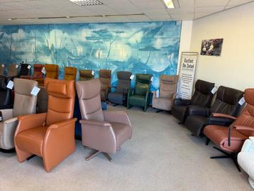 Gebruikt & nieuw sta op relax stoel/fauteuil gratis bezorgd  beschikbaar voor biedingen