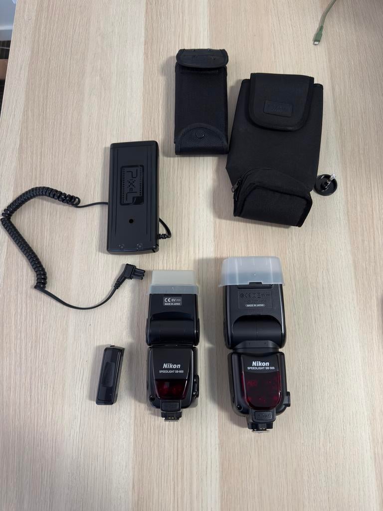 Nikon SB-900 en SB-800 Flitsers, Audio, Tv en Foto, Fotografie | Flitsers, Ophalen of Verzenden, Gebruikt, Nikon, Kantelbaar