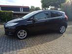Ford Fiësta 1.0 ecoboost titanium 2014, Auto's, Voorwielaandrijving, Euro 5, Stof, Zwart